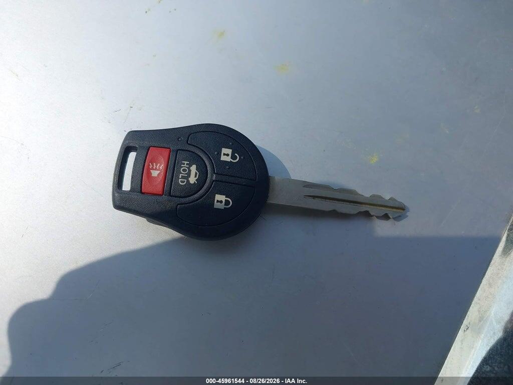 3N1CN7AP3KL843069 2019 NISSAN VERSA photo no. 11