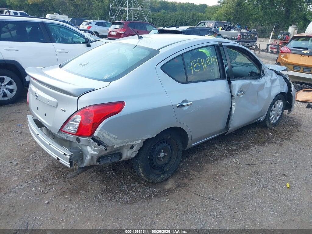 3N1CN7AP3KL843069 2019 NISSAN VERSA photo no. 4