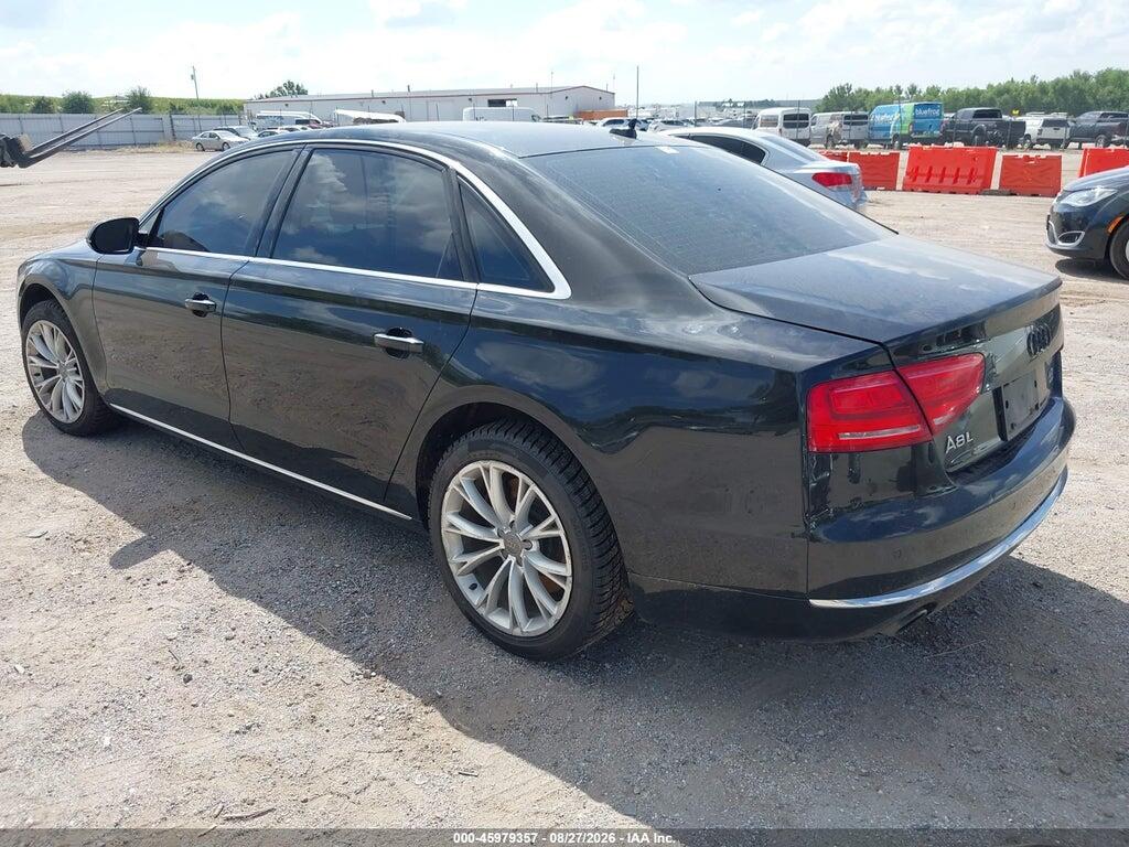 WAURVAFD7BN015963 2011 AUDI A8 L photo no. 3