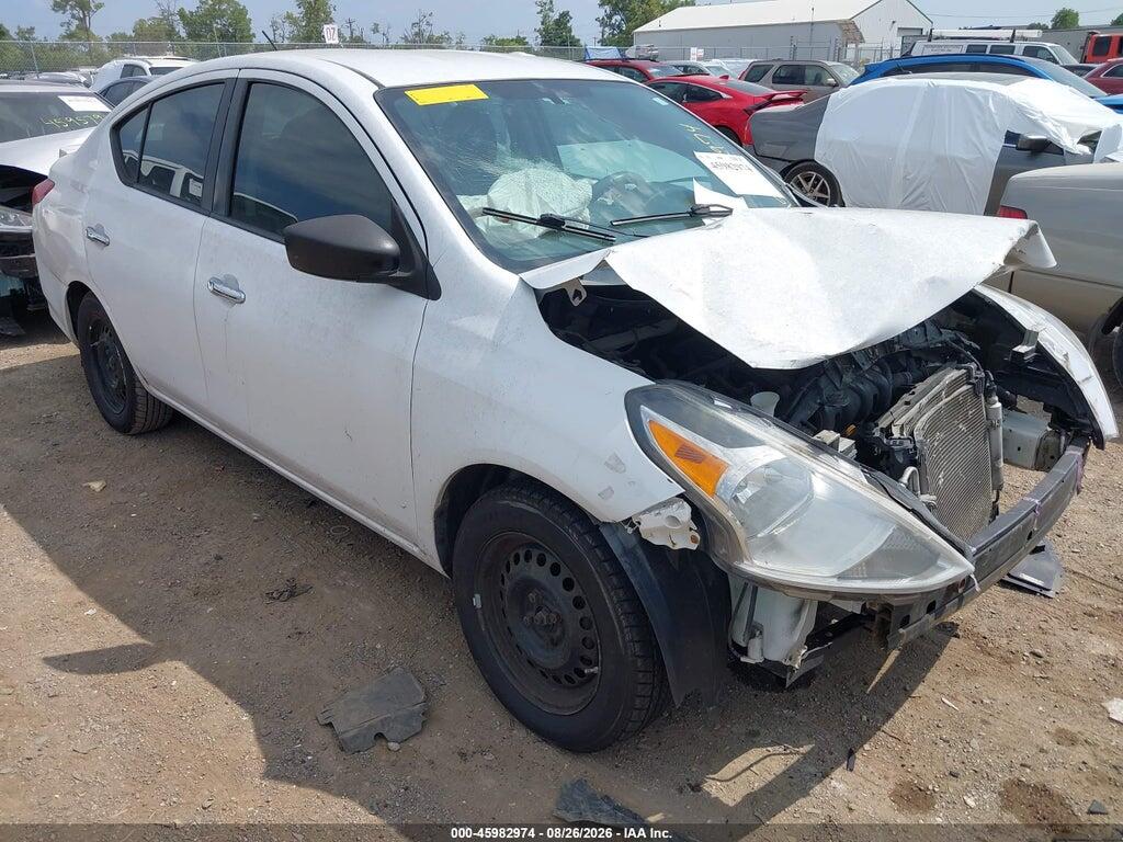 3N1CN7AP3GL815330 2016 NISSAN VERSA photo no. 1