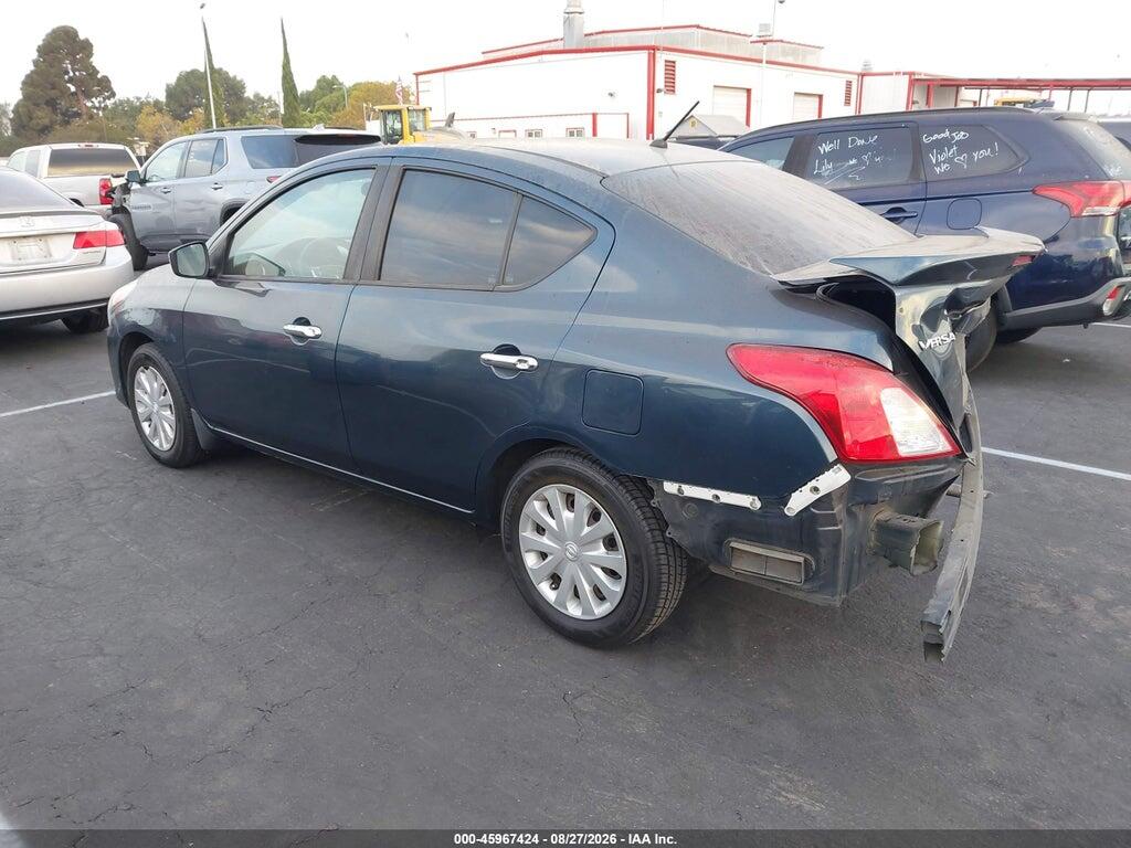3N1CN7AP1GL823152 2016 NISSAN VERSA photo no. 3