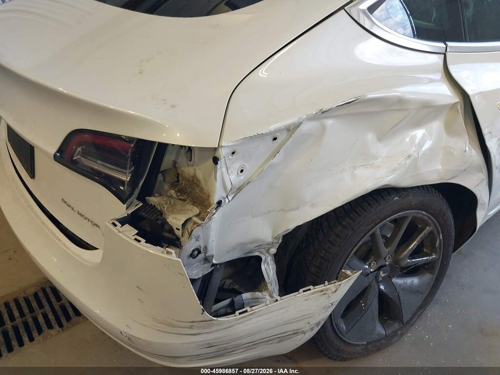 5YJ3E1EB4LF639860 2020 TESLA MODEL 3 photo no. 6