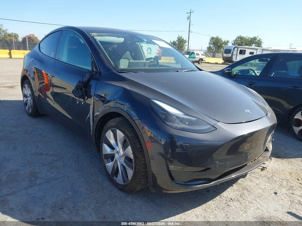 2024 TESLA MODEL Y 7SAYGDEE2RF068604