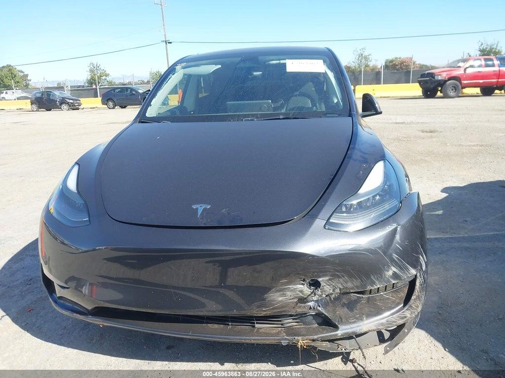 7SAYGDEE2RF068604 2024 TESLA MODEL Y photo no. 11