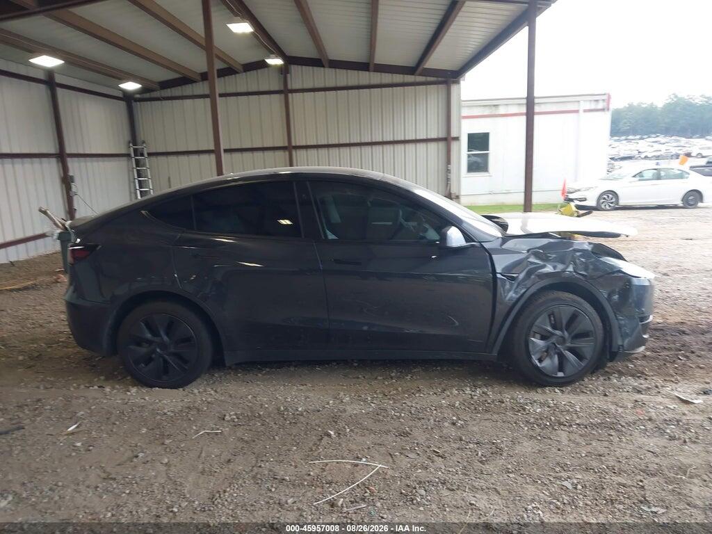 7SAYGDEE8RF208848 2024 TESLA MODEL Y photo no. 12