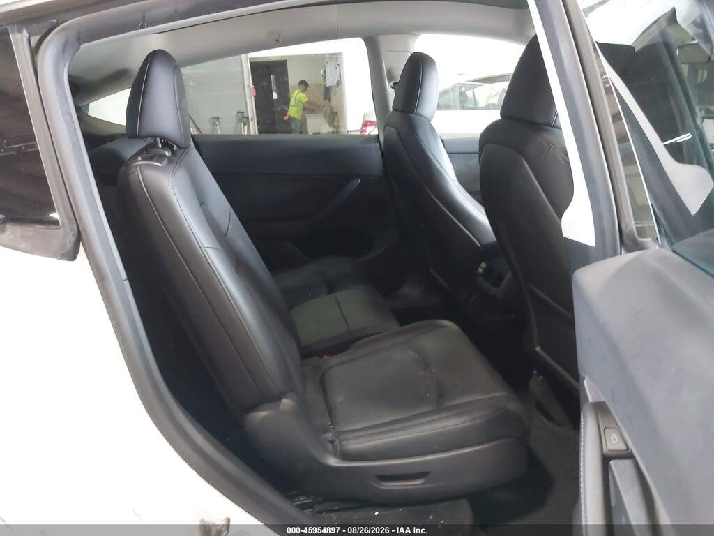 7SAYGAEEXRF170652 2024 TESLA MODEL Y photo no. 8