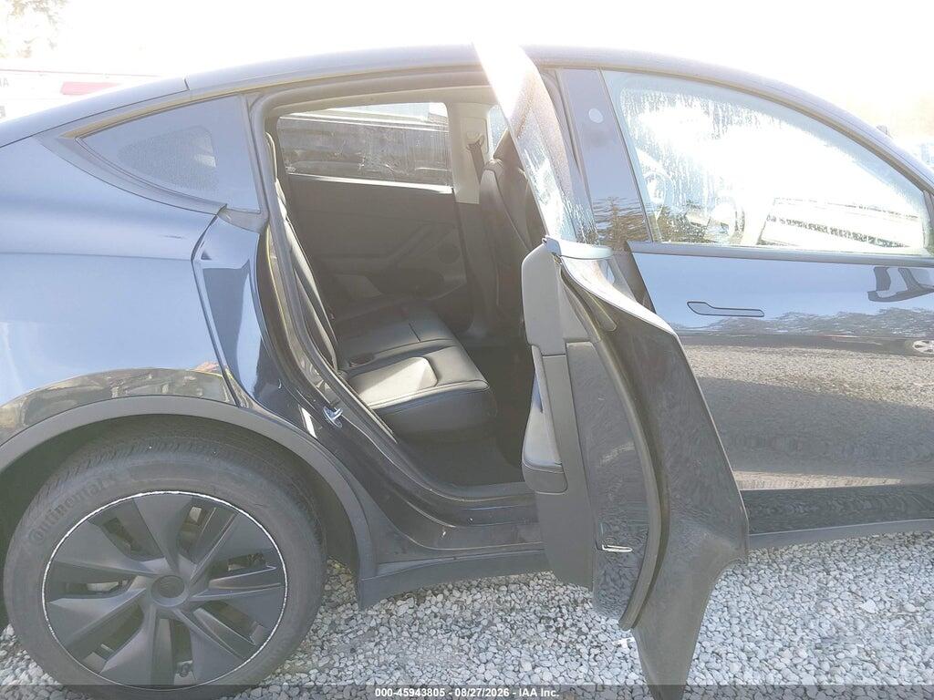 7SAYGDEE2RF177614 2024 TESLA MODEL Y photo no. 8
