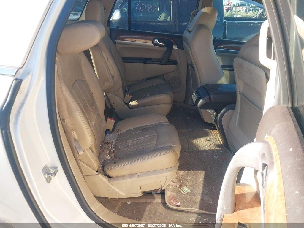 5GAKVCED8BJ190555 2011 BUICK ENCLAVE photo no. 8