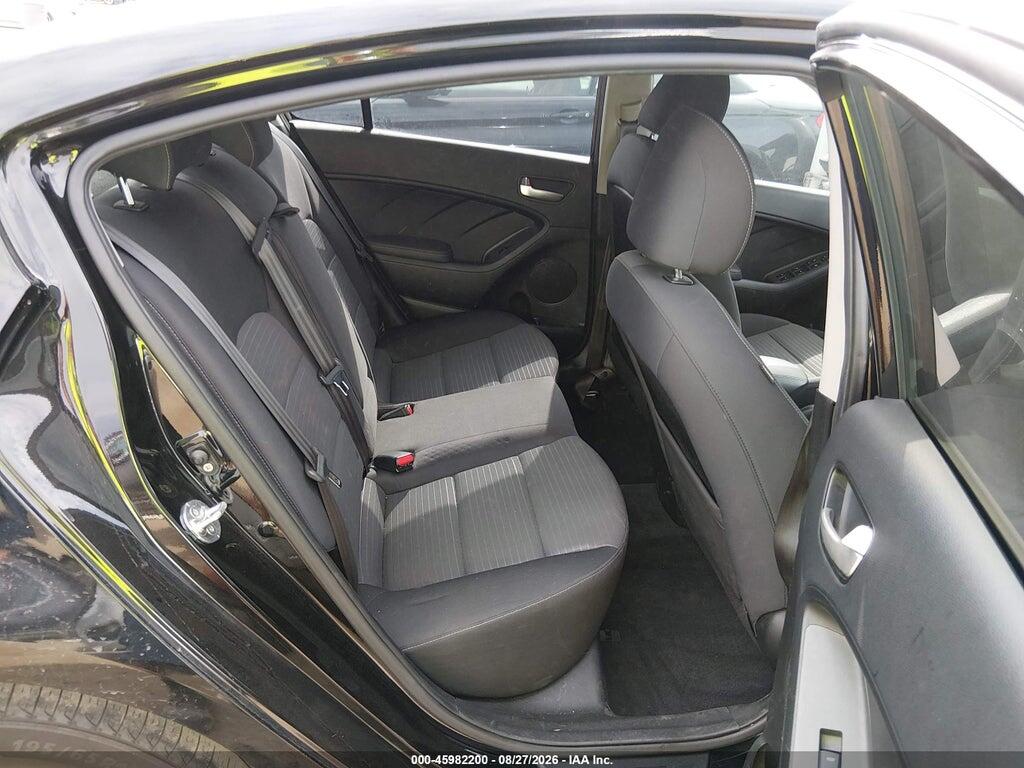 3KPFL4A7XHE123389 2017 KIA FORTE photo no. 8