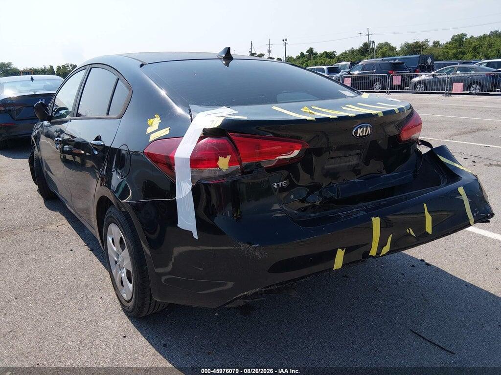 3KPFK4A73HE028322 2017 KIA FORTE photo no. 3