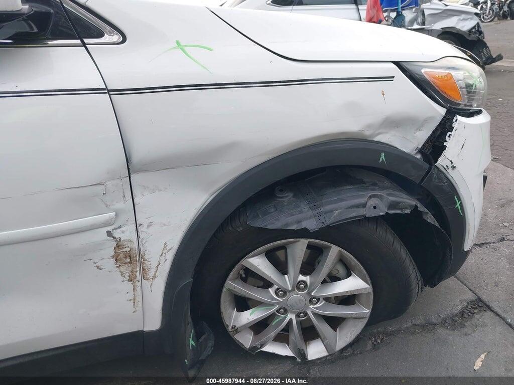5XYPG4A32HG244670 2017 KIA SORENTO photo no. 6