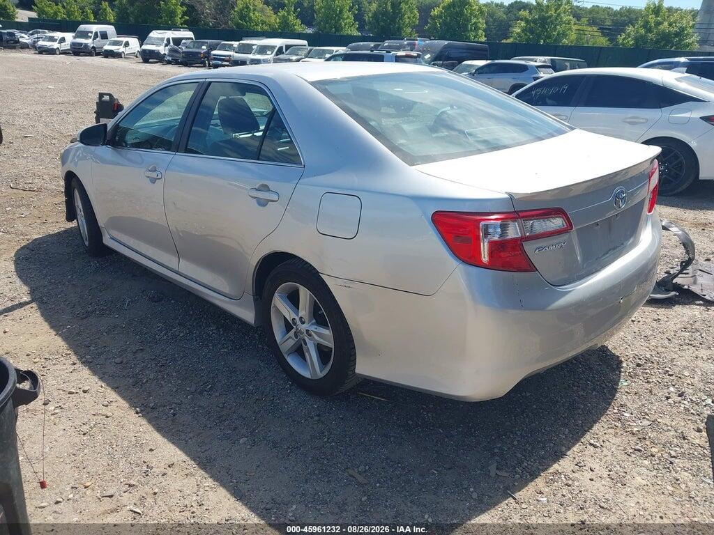 4T1BF1FK8EU320698 2014 TOYOTA CAMRY photo no. 3