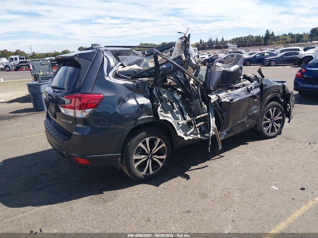 JF2SKAUC2KH579754 2019 SUBARU FORESTER photo no. 4