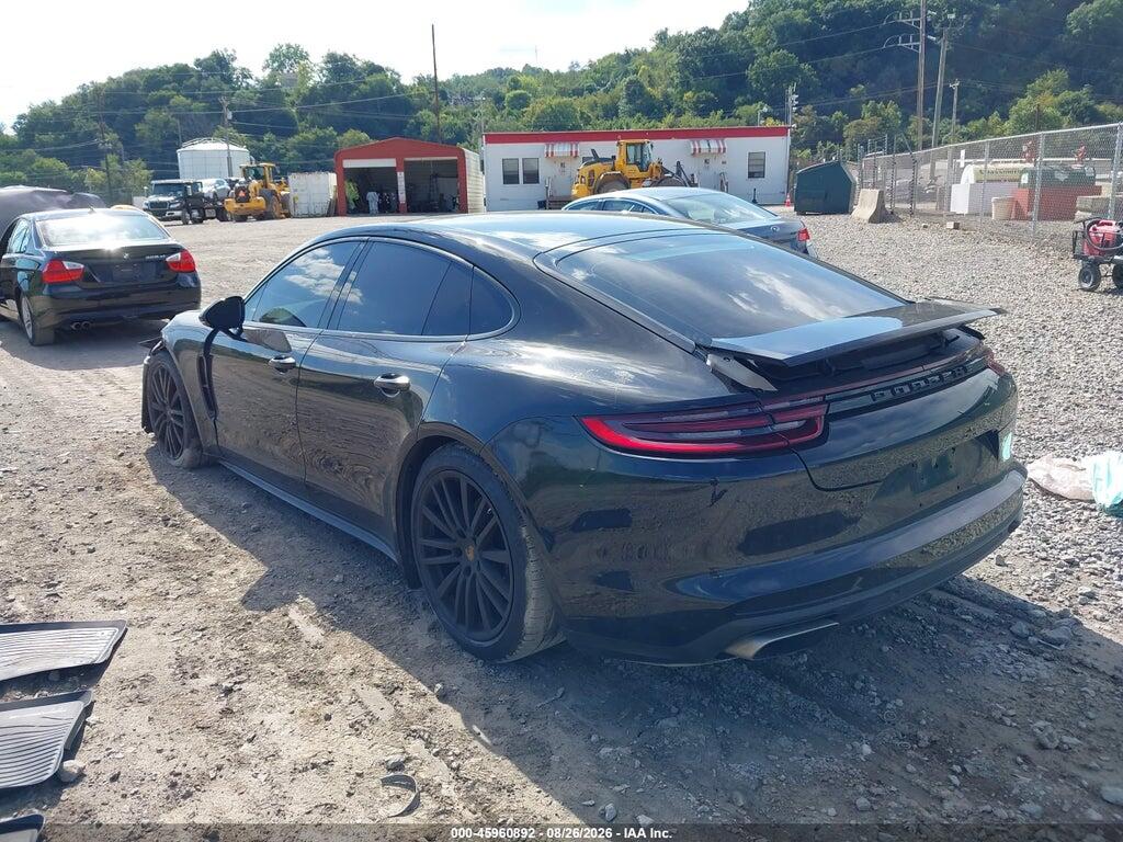 WP0AA2A79JL110036 2018 PORSCHE PANAMERA photo no. 3