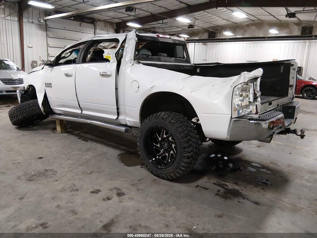 3C6RR7LT6JG219593 2018 RAM 1500 photo no. 3