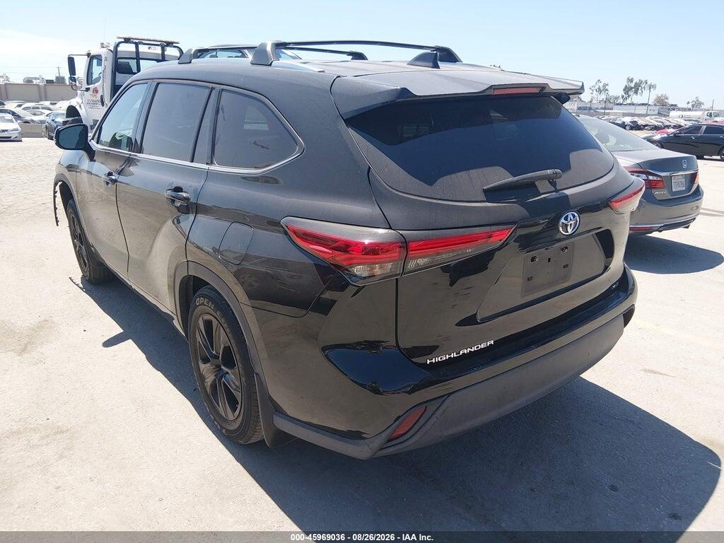 5TDHZRAH5MS047769 2021 TOYOTA HIGHLANDER photo no. 3