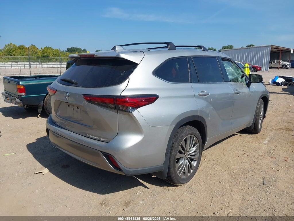 5TDFZRBH3MS110034 2021 TOYOTA HIGHLANDER photo no. 4