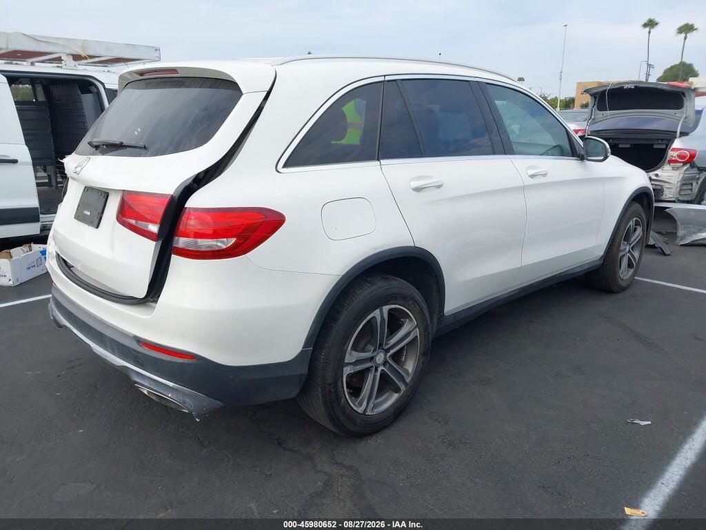 WDC0G4JB3HF199194 2017 MERCEDES-BENZ GLC 300 photo no. 4