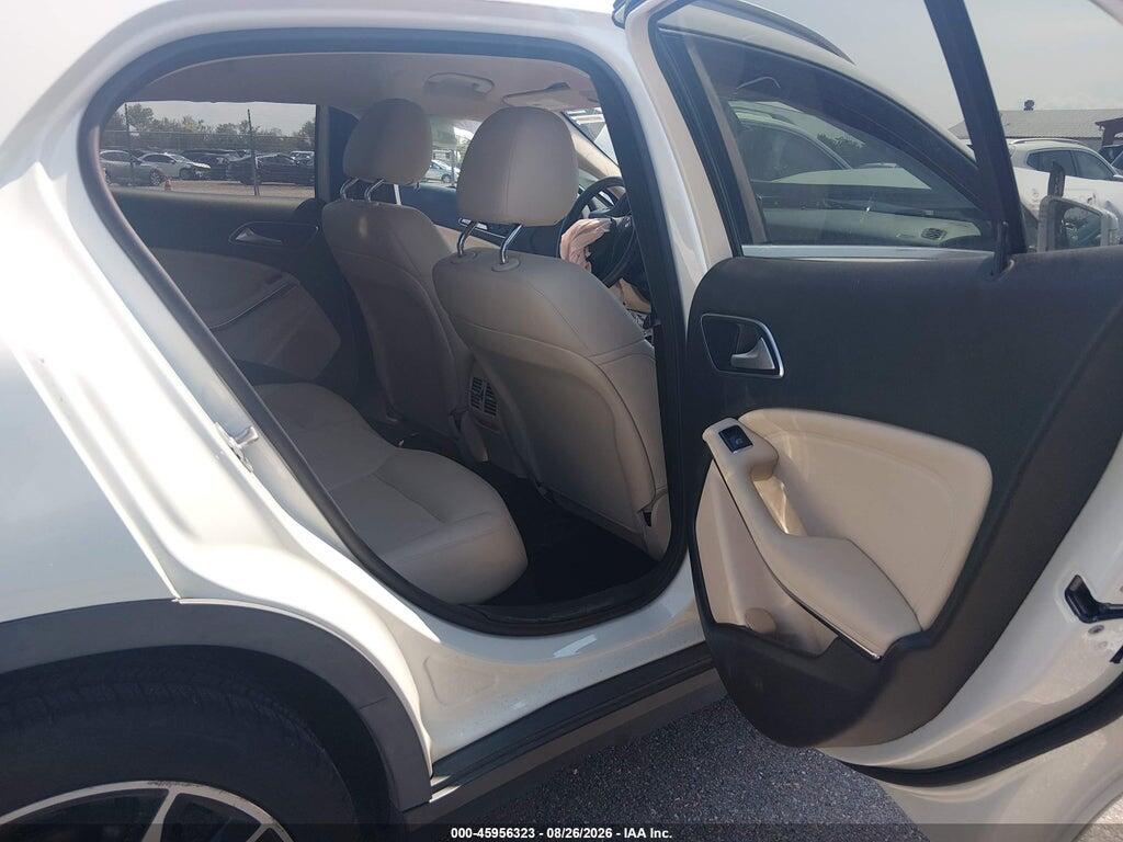 WDCTG4EB7HJ339929 2017 MERCEDES-BENZ GLA 250 photo no. 8