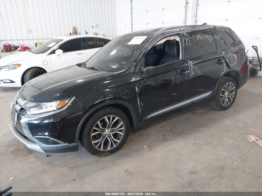 JA4AZ2A36HZ042995 2017 MITSUBISHI OUTLANDER photo no. 2