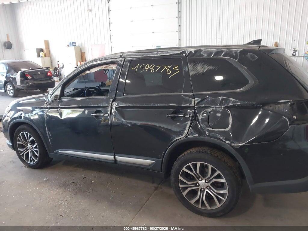 JA4AZ2A36HZ042995 2017 MITSUBISHI OUTLANDER photo no. 6