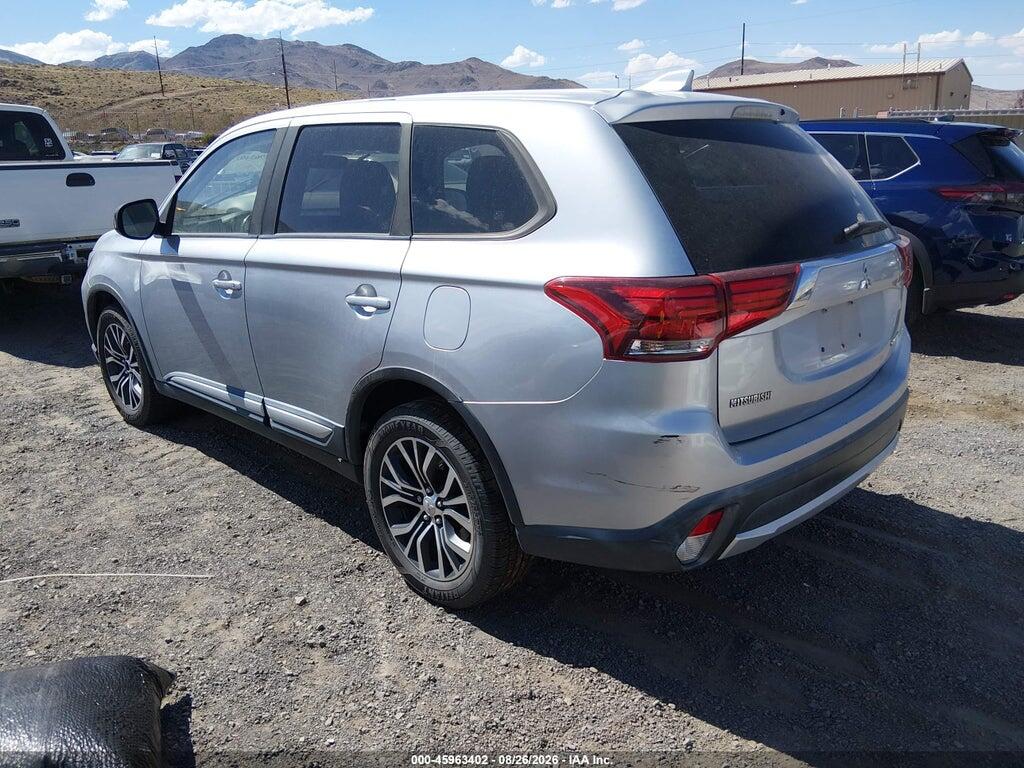 JA4AZ2A37HZ070529 2017 MITSUBISHI OUTLANDER photo no. 3
