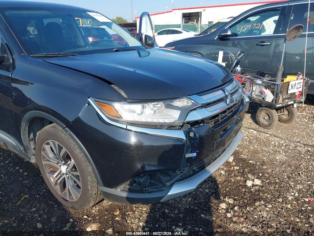 JA4AD2A35HZ046020 2017 MITSUBISHI OUTLANDER photo no. 6