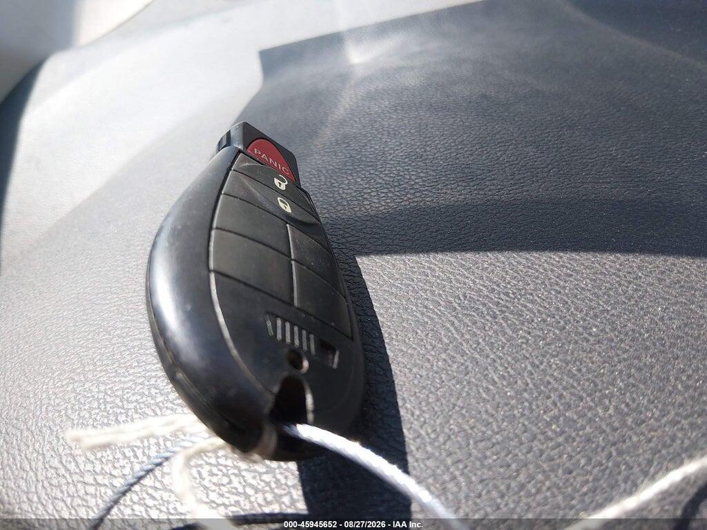 2D4RN4DGXBR727889 2011 DODGE GRAND CARAVAN photo no. 11