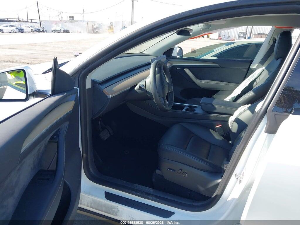 7SAYGDEE2PA063588 2023 TESLA MODEL Y photo no. 5