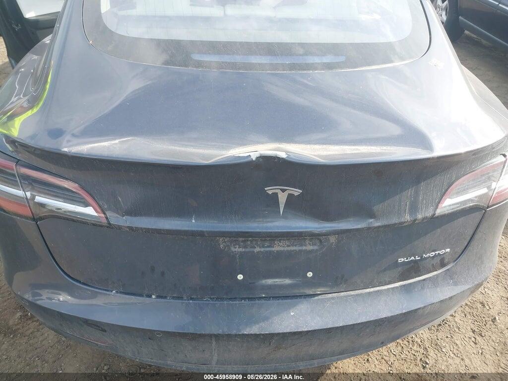 5YJ3E1EB5JF100418 2018 TESLA MODEL 3 photo no. 6