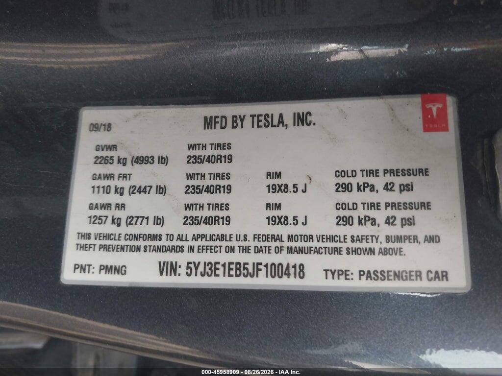 5YJ3E1EB5JF100418 2018 TESLA MODEL 3 photo no. 9