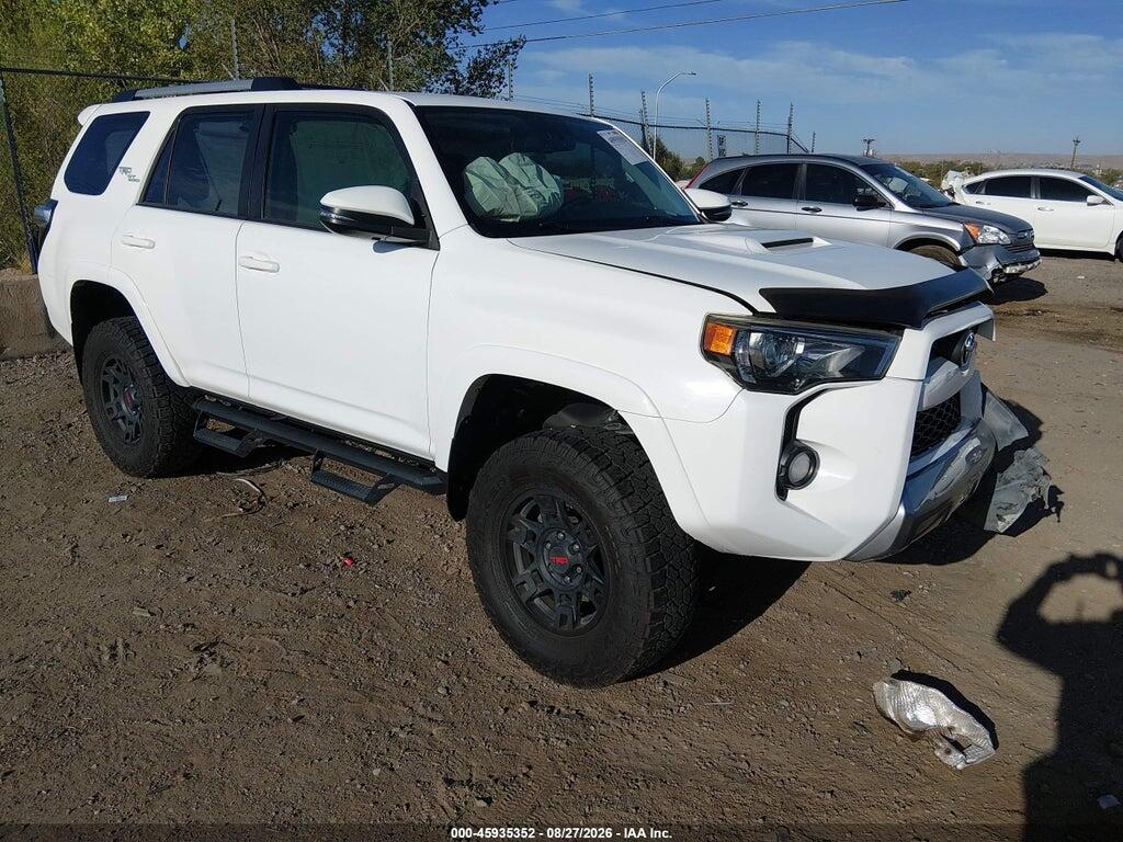 2018 TOYOTA 4RUNNER JTEBU5JR4J5599606
