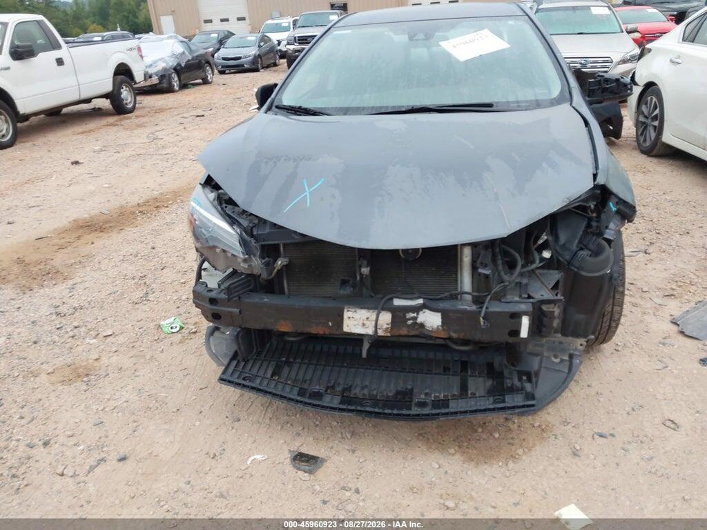 5YFBURHE3JP852271 2018 TOYOTA COROLLA photo no. 6