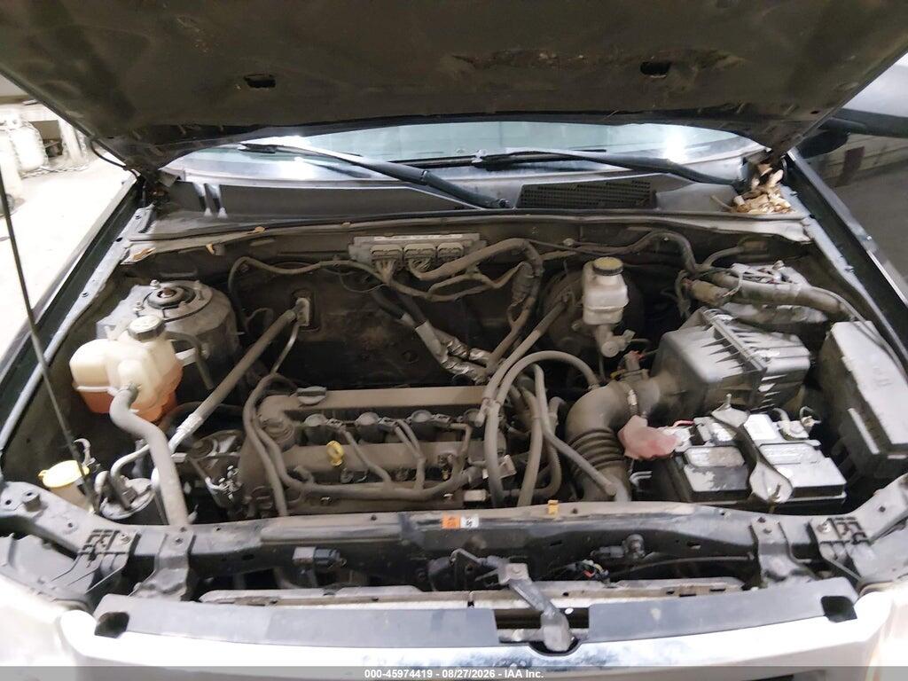 1FMCU9D72BKA82216 2011 FORD ESCAPE photo no. 10
