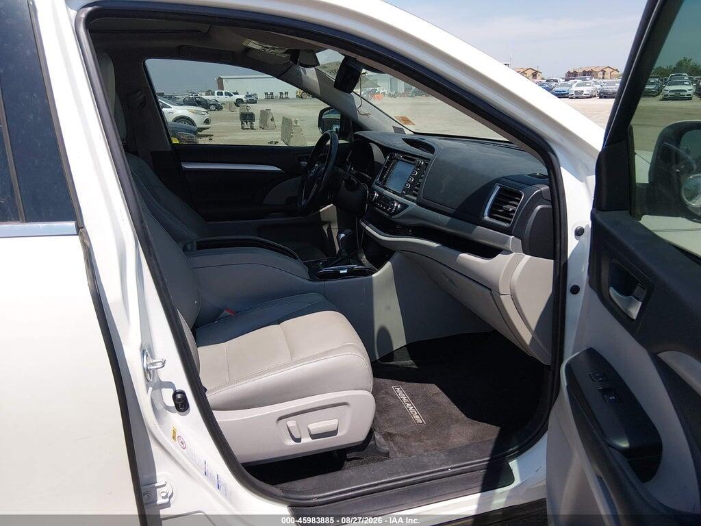 5TDJZRFH1JS490944 2018 TOYOTA HIGHLANDER photo no. 5