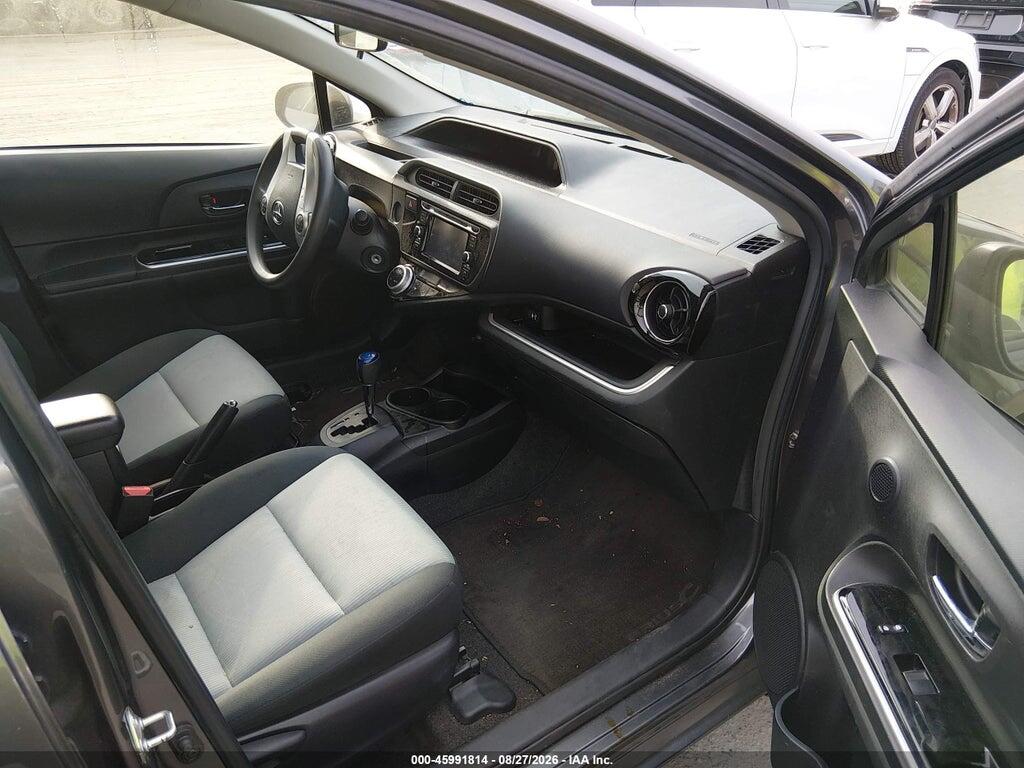 JTDKDTB39F1113244 2015 TOYOTA PRIUS C photo no. 5