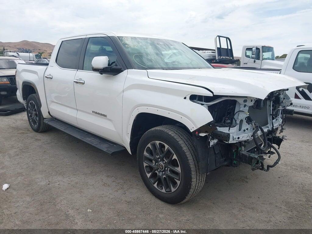 2024 TOYOTA TUNDRA 5TFJA5DB4RX210700