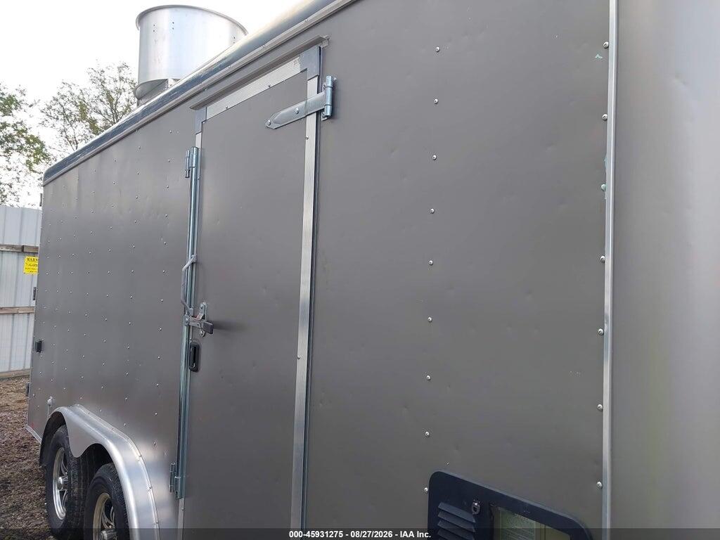 56JTE162XKA167085 2019 UNITED FOOD TRUCK photo no. 6