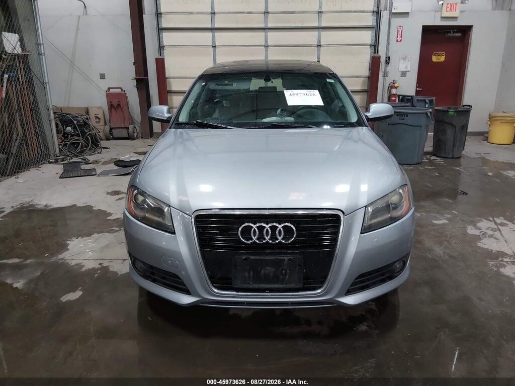 WAUKEAFM7CA101526 2012 AUDI A3 photo no. 12