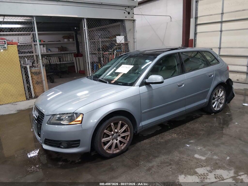 WAUKEAFM7CA101526 2012 AUDI A3 photo no. 2