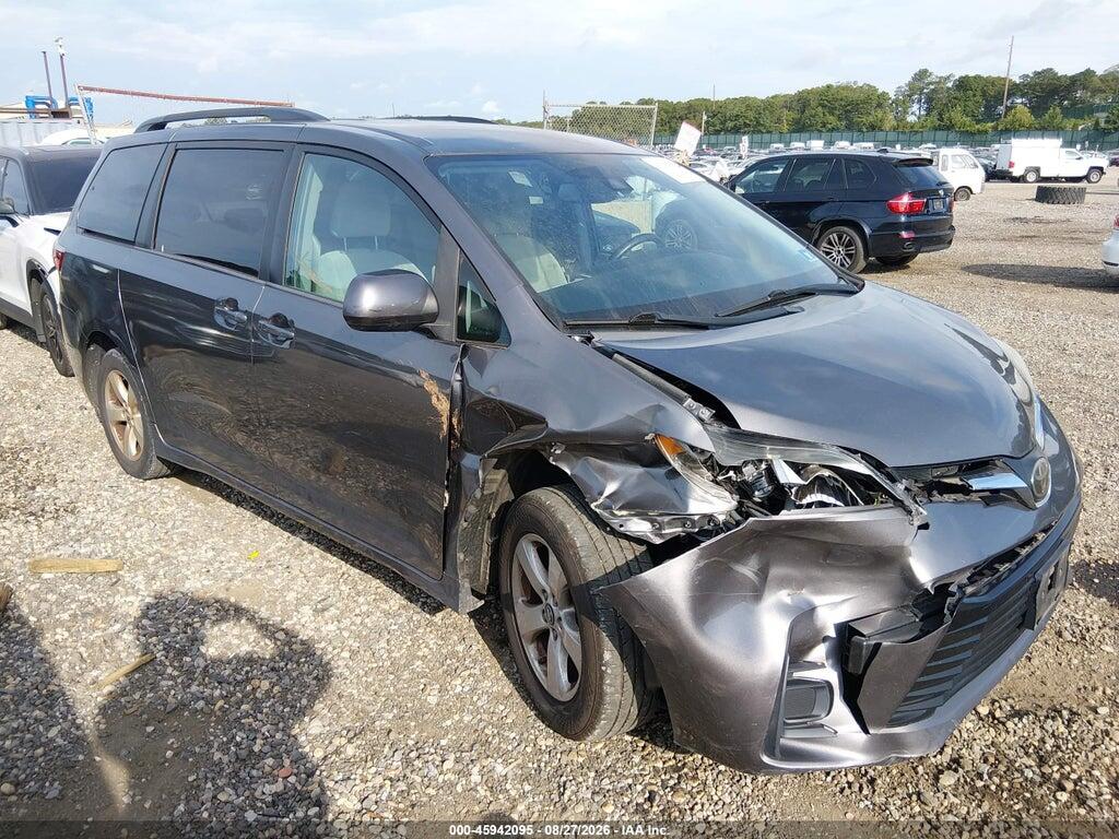 2018 TOYOTA SIENNA 5TDKZ3DC8JS905010