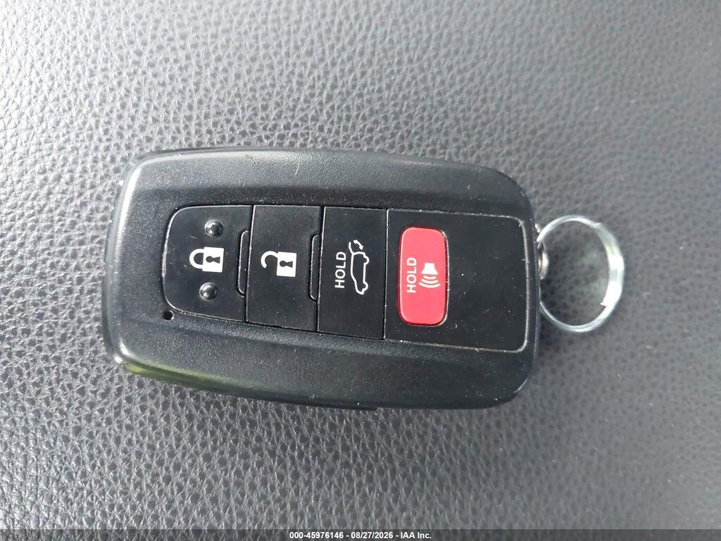 JTM16RFV8PD107004 2023 TOYOTA RAV4 HYBRID photo no. 11