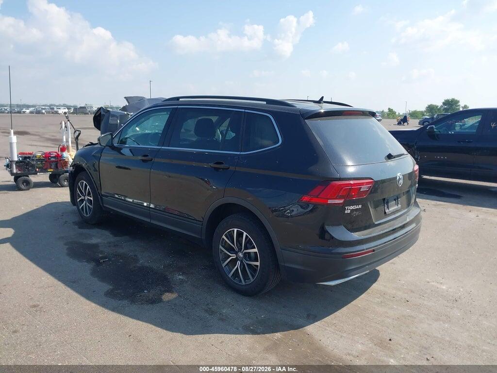 3VV2B7AX2KM183135 2019 VOLKSWAGEN TIGUAN photo no. 3