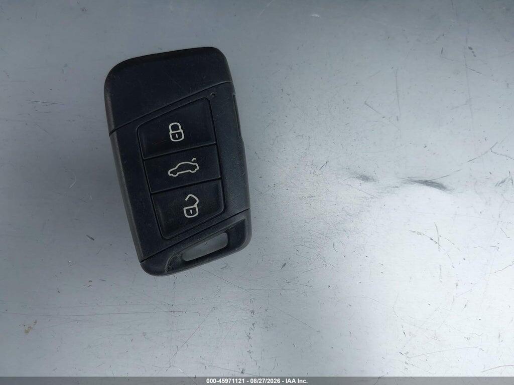 1V2KR2CA6JC542023 2018 VOLKSWAGEN ATLAS photo no. 11