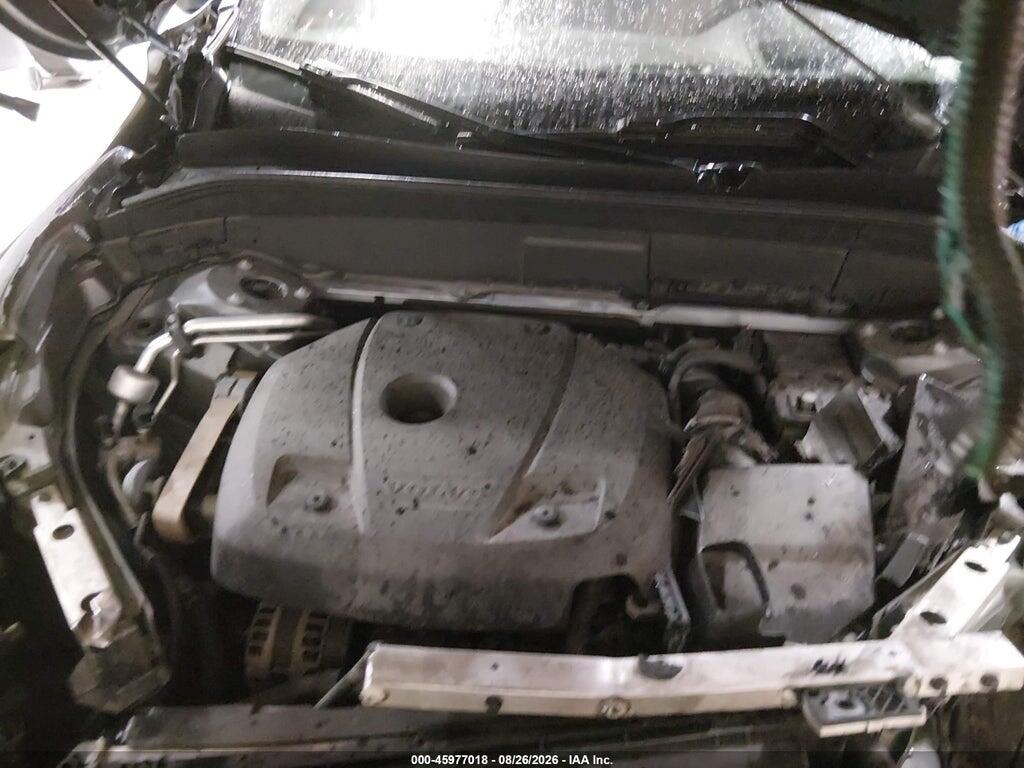 YV4A22PL3K1475596 2019 VOLVO XC90 photo no. 10