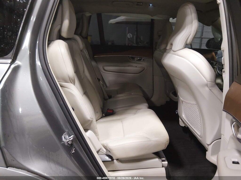 YV4A22PL3K1475596 2019 VOLVO XC90 photo no. 8