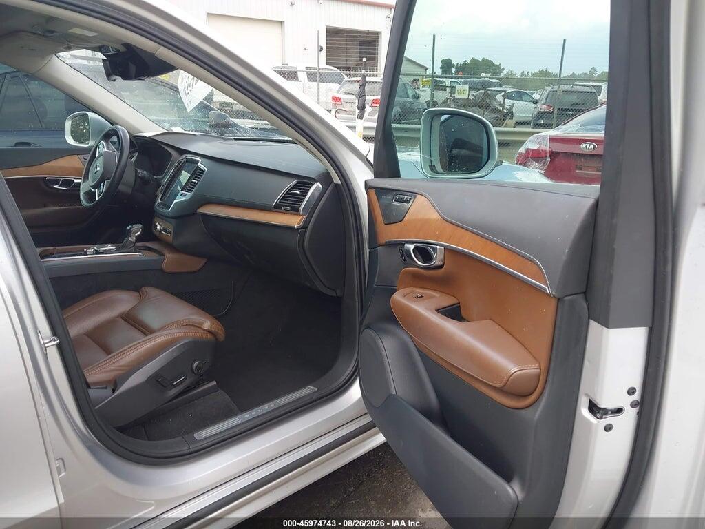 YV4A22PL2K1472754 2019 VOLVO XC90 photo no. 5