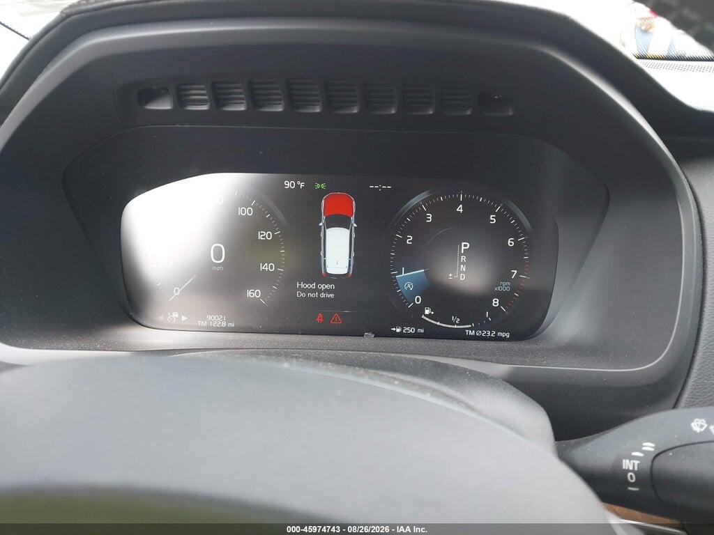 YV4A22PL2K1472754 2019 VOLVO XC90 photo no. 7