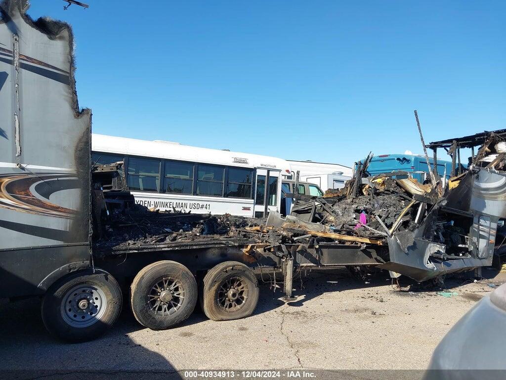 5SFCG4335HE324109 2017 HEARTLAND RV OTHER photo no. 5