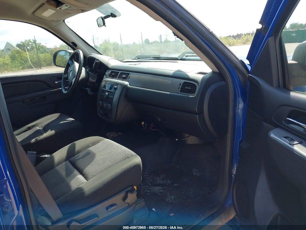 1GNMCAE04AR245377 2010 CHEVROLET TAHOE photo no. 5
